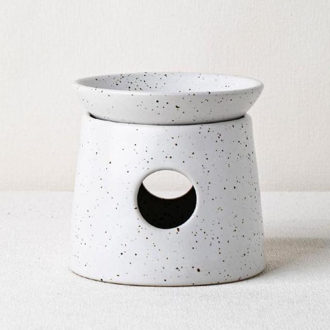 Ceramic Oil burner with dish on the top