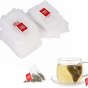 Disposable Triangle Nylon Tea Infuser Bag Nylon Mesh Pyramid Tea Filtering Bags Custom Logo Nylon Teabags with Tag Drawstring