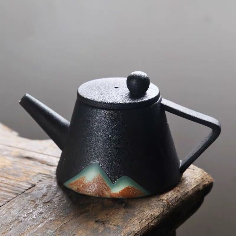 175ml Ceramic Smart Chinese Tea Pots Glaze PaintingClay Ceramic Tea Pot Wholesale 220ml Mini Porcelain Teapot