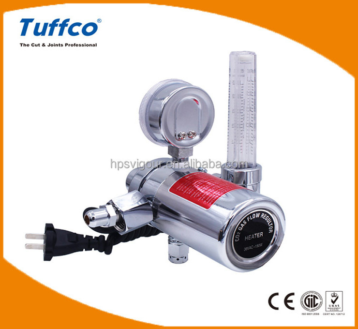 CO2 electrically heated pressure regulator with flowmeter