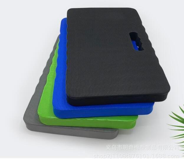 Extra Thick Water Resistant Comfortable Kneeling Pad for Gardening Durable Foam Cushion Knee Mats