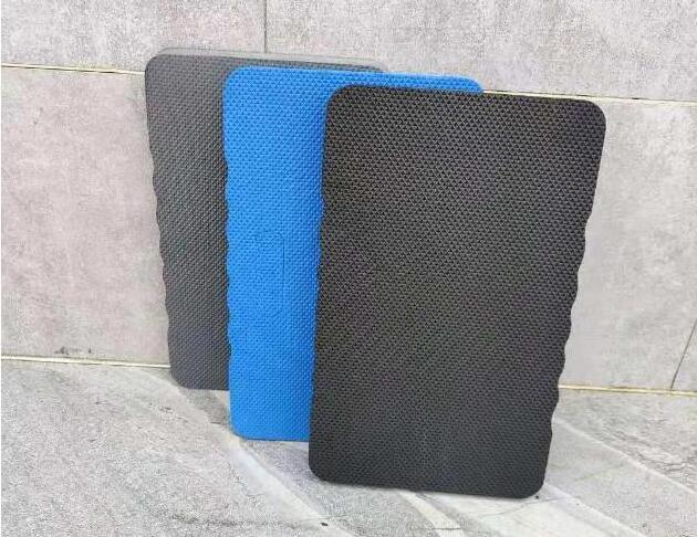 Extra Thick Water Resistant Comfortable Kneeling Pad for Gardening Durable Foam Cushion Knee Mats