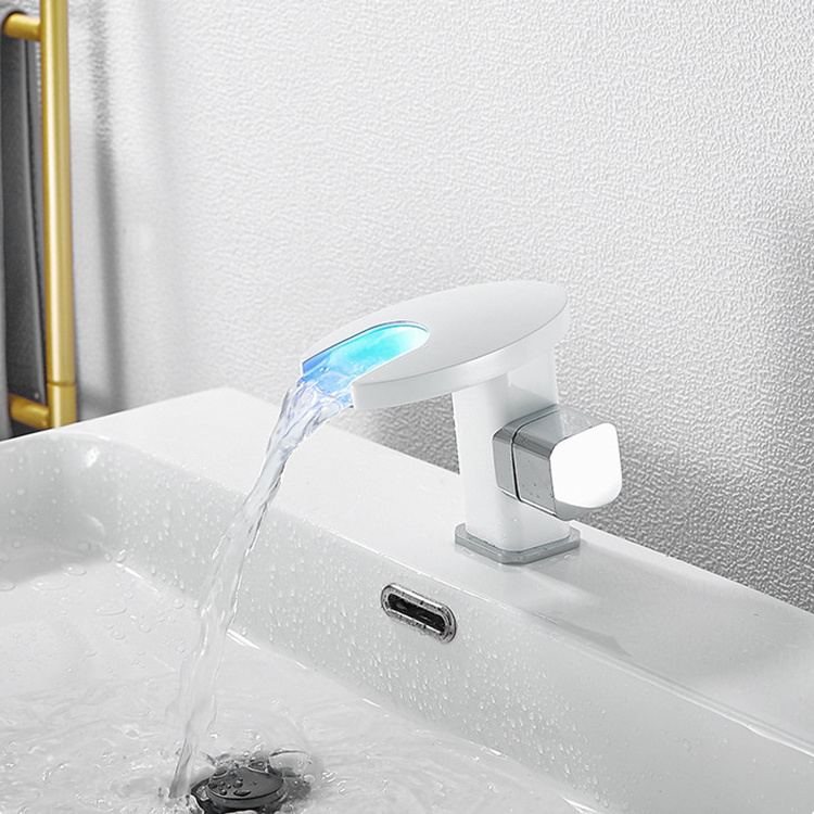 Smart Temperature Control Led Light 3 Color Bath Shower Bathroom Kitchen Accessories Sink Water Faucet With Waterfall Faucet