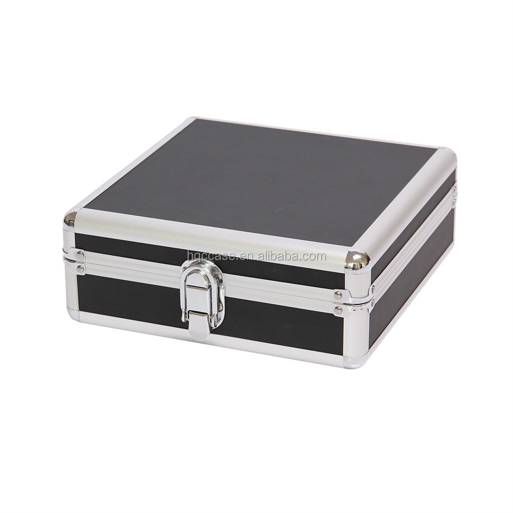 Customized aluminum protective suitcase carrying transport case storage box cd flight case with foam