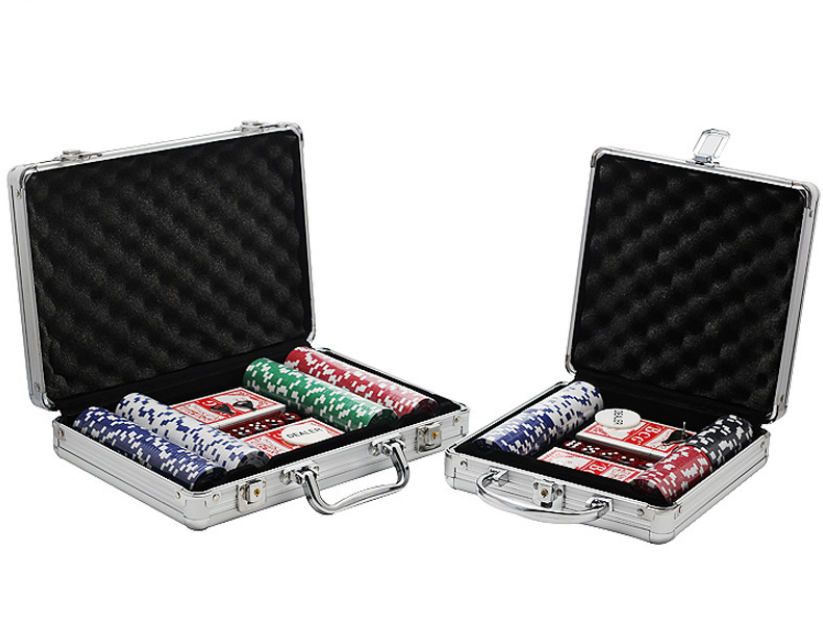 Factory price custom 300 set silver handy  rectangular poker chip aluminum case with foam