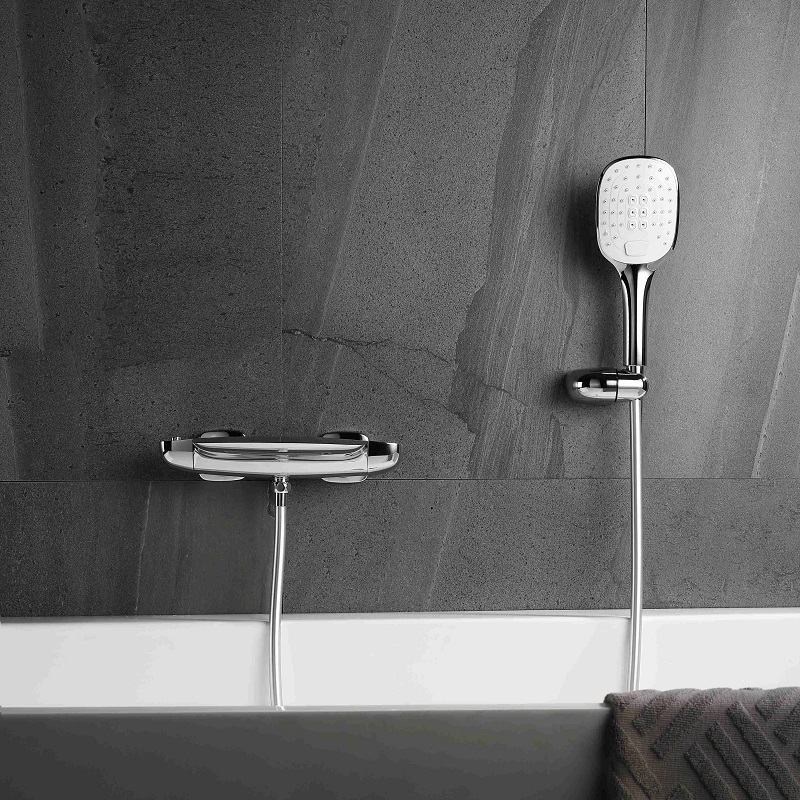 Modern Hot And Cold Water Mixing Valve Concealed Bathroom Wall-mounted Bathtub Shower Faucet