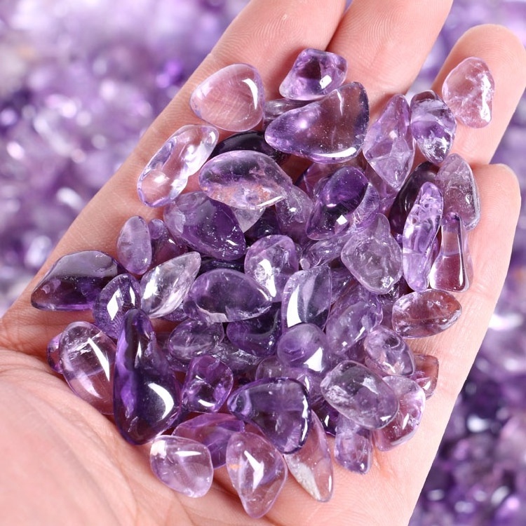 Bulk wholesale natural polished healing gemstone amethyst crystal chips for decoration