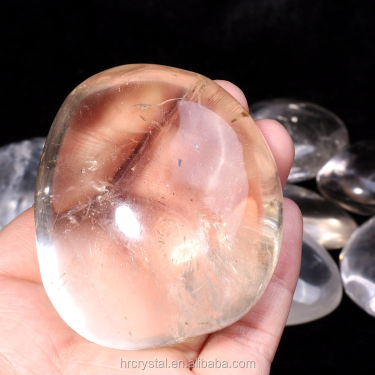 Wholesale Healing Gemstone Smooth Clear Quartz Crystal Palm Stone for Decoration