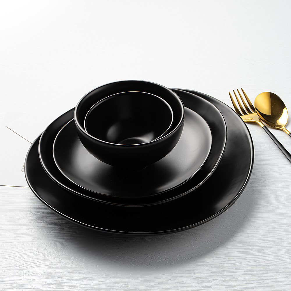 Wholesale luxury porcelain dinner sets ceramic matte black dinnerware China