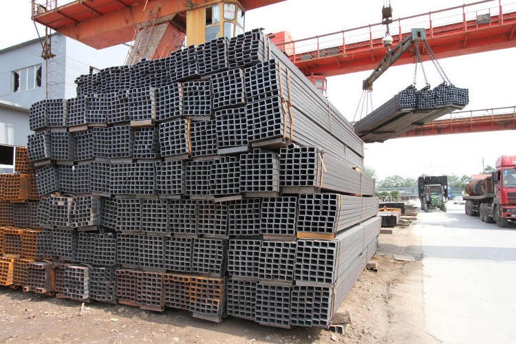 Hot Rolled black steel square tube/rectangular hollow tubular carbon steel pipe