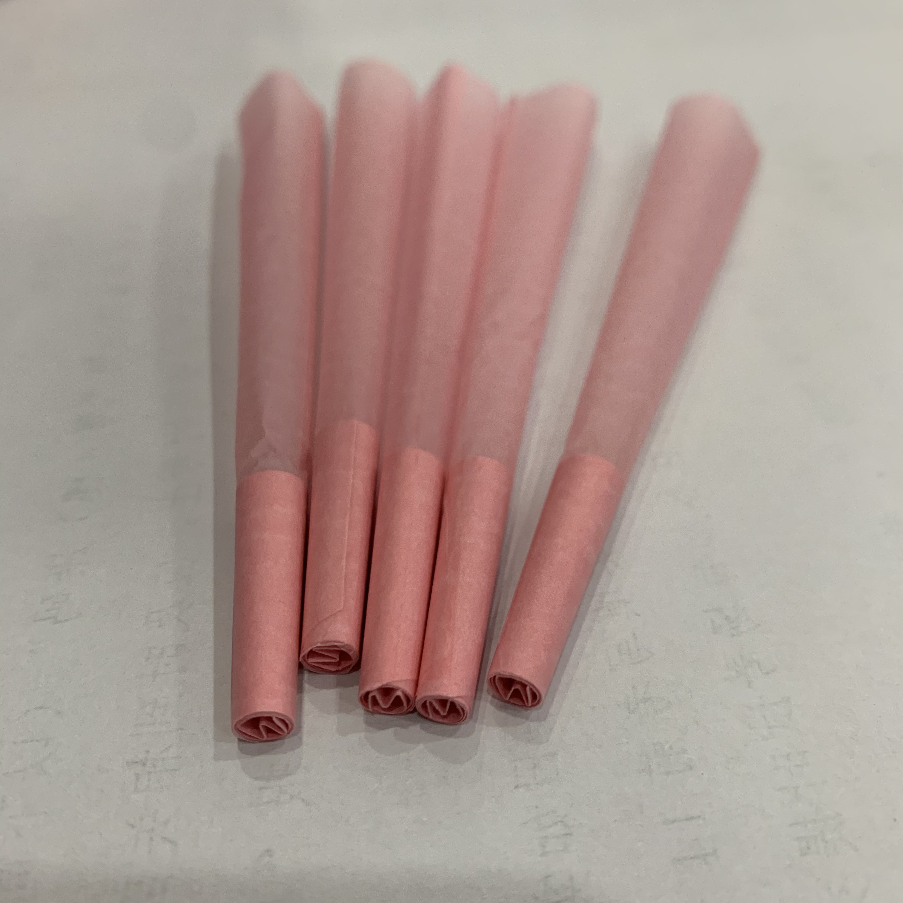 Cute Pink 110mm Pre Rolled Cones of King Size, Natural Unrefined Ultra Thin Cigarette Tubes Rolling Paper with Tips