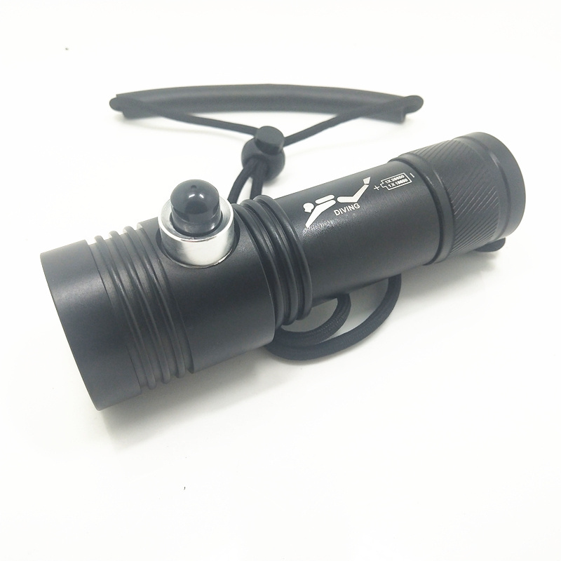 Diving Flashlight, XHP50.2 LED 2550 Lumen, Underwater Waterproof Light