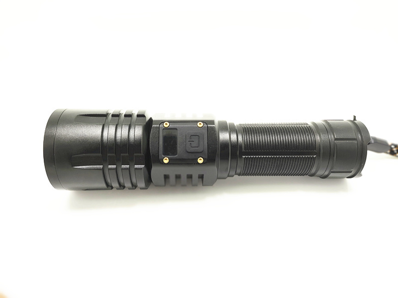 30W LED Long Range  Flashlight Three Gears Smart Digital Display 3000Lumens Flashlight Type-C Support Output Camping Light