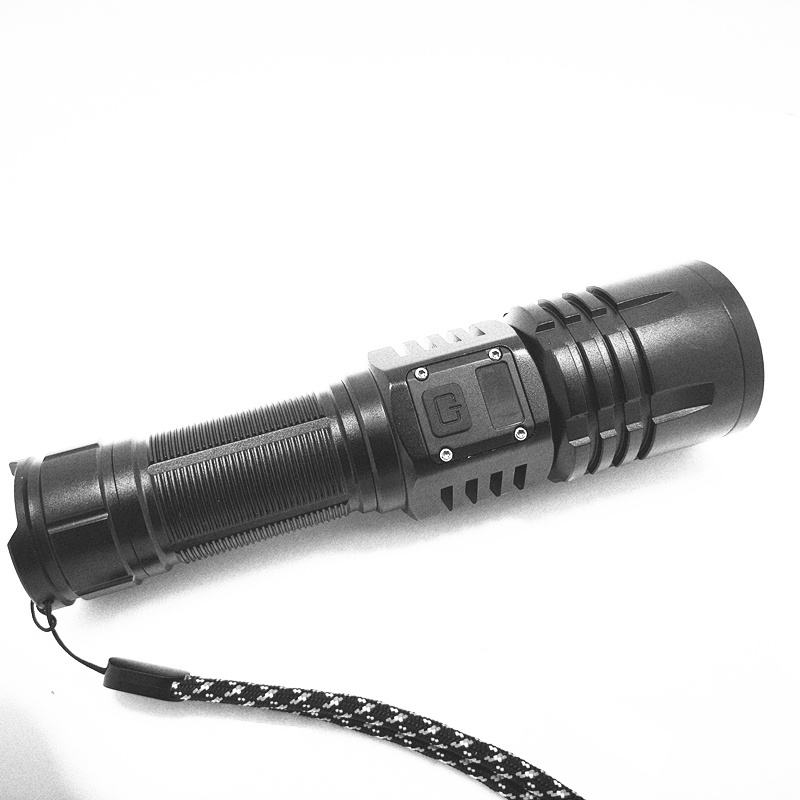 30W LED Long Range  Flashlight Three Gears Smart Digital Display 3000Lumens Flashlight Type-C Support Output Camping Light