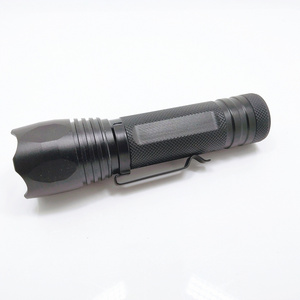 New strong light portable LED flashlight can zoom fire