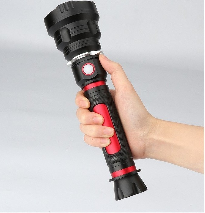 2024  Powerful  Camping P70 Led High Lumens Usb Rechargeable Bright Torch Flash Light Flashlight For Camping