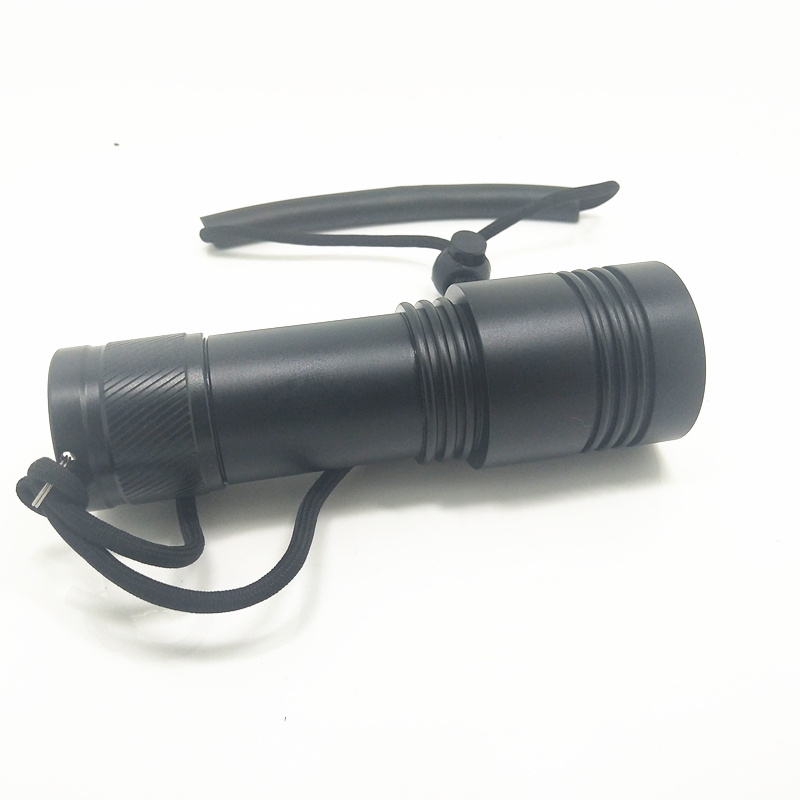 Diving Flashlight, XHP50.2 LED 2550 Lumen, Underwater Waterproof Light