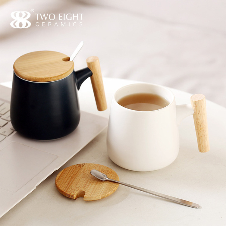 Custom Logo Color Porcelain Coffee Mug Gift Set Bamboo Lid Ceramic Cup With Spoon Wooden Handle Ceramic Coffee Mug