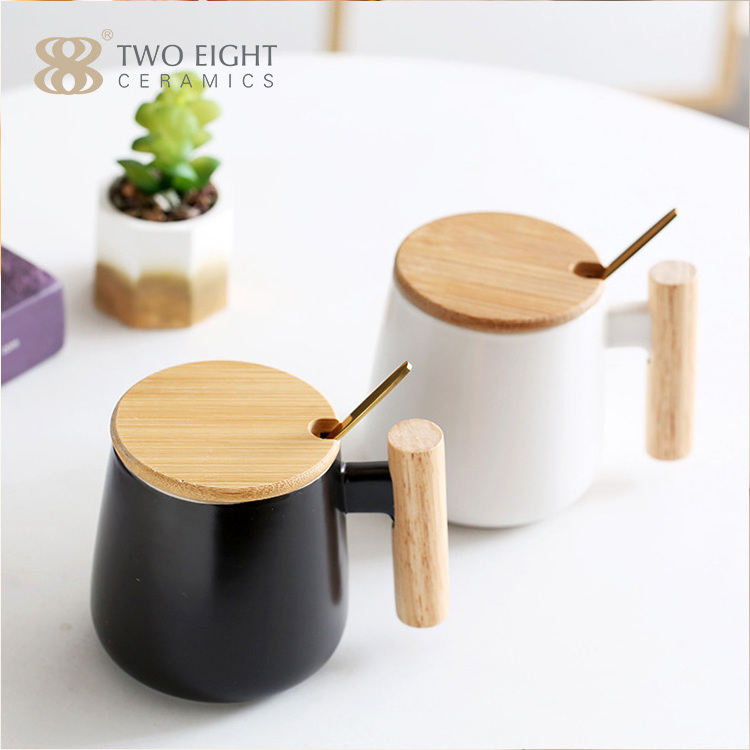 Custom Logo Color Porcelain Coffee Mug Gift Set Bamboo Lid Ceramic Cup With Spoon Wooden Handle Ceramic Coffee Mug