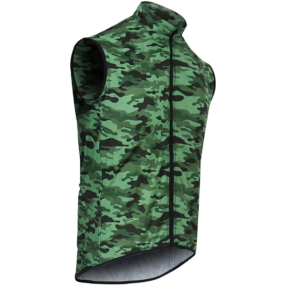 Sublimated Men Camouflage Printed Cycling Vest Sleeveless Lightweight Cycling Gilet Wind Vest With Deep Rear Pockets