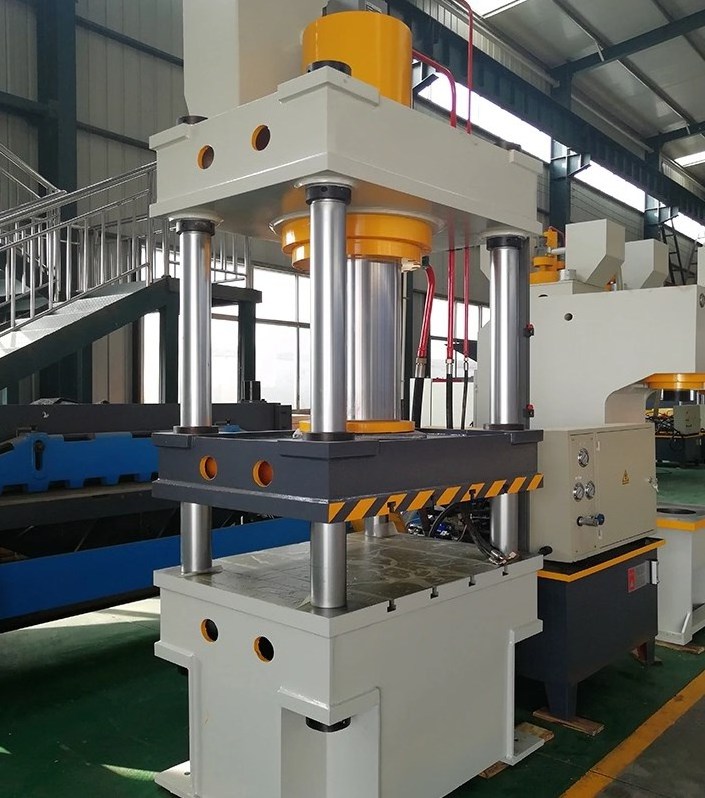 2000 Ton Automatic PLC Four Column Press Machine Hydraulic Forging Press Price