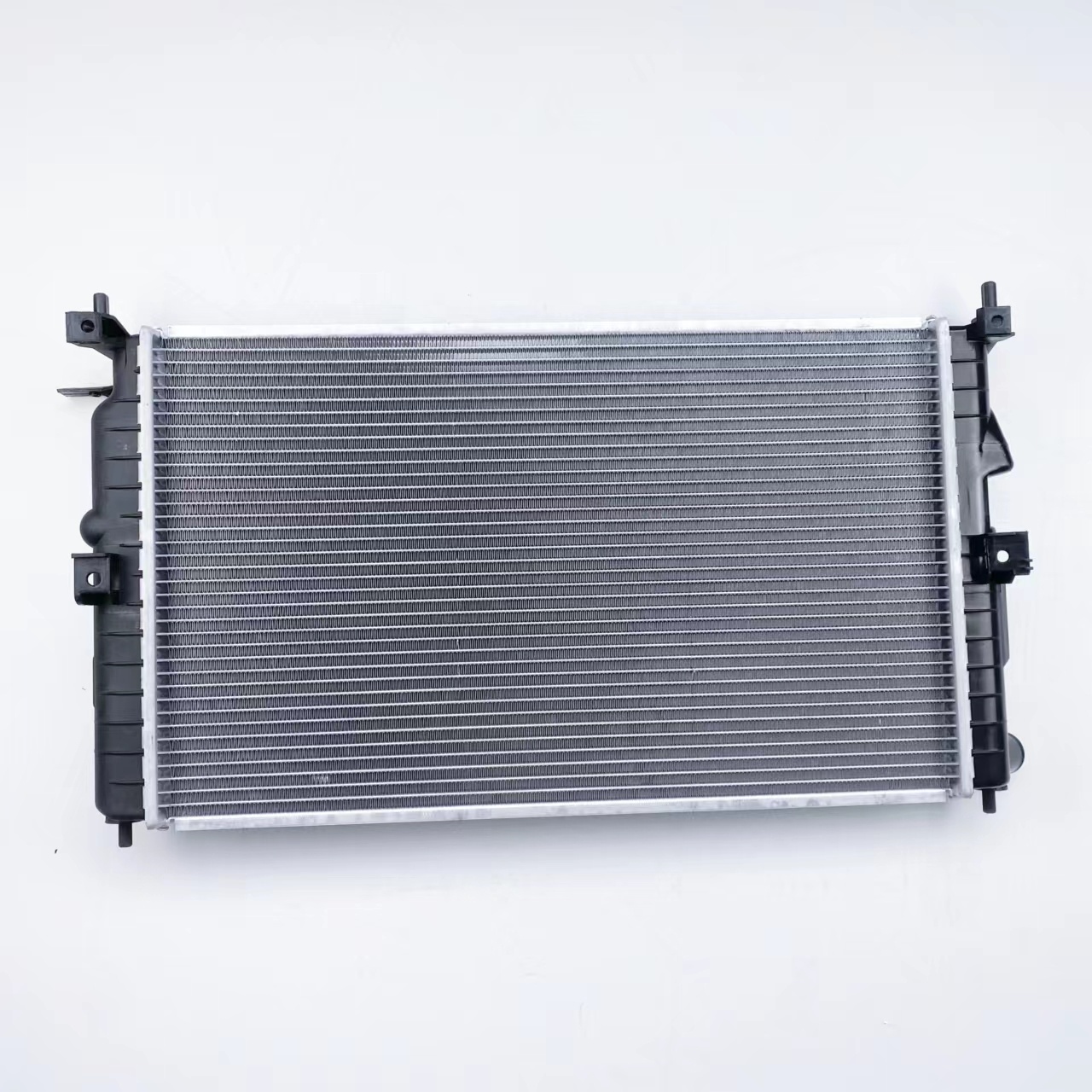 Professional high-end high-quality Opel Vectra Oem 1300160  car radiators