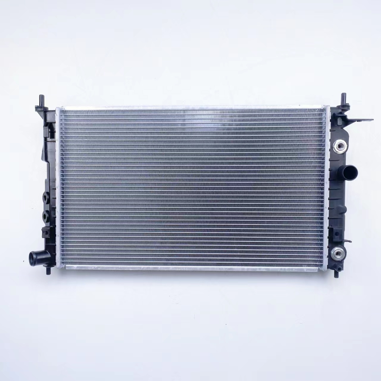 Professional high-end high-quality Opel Vectra Oem 1300160  car radiators