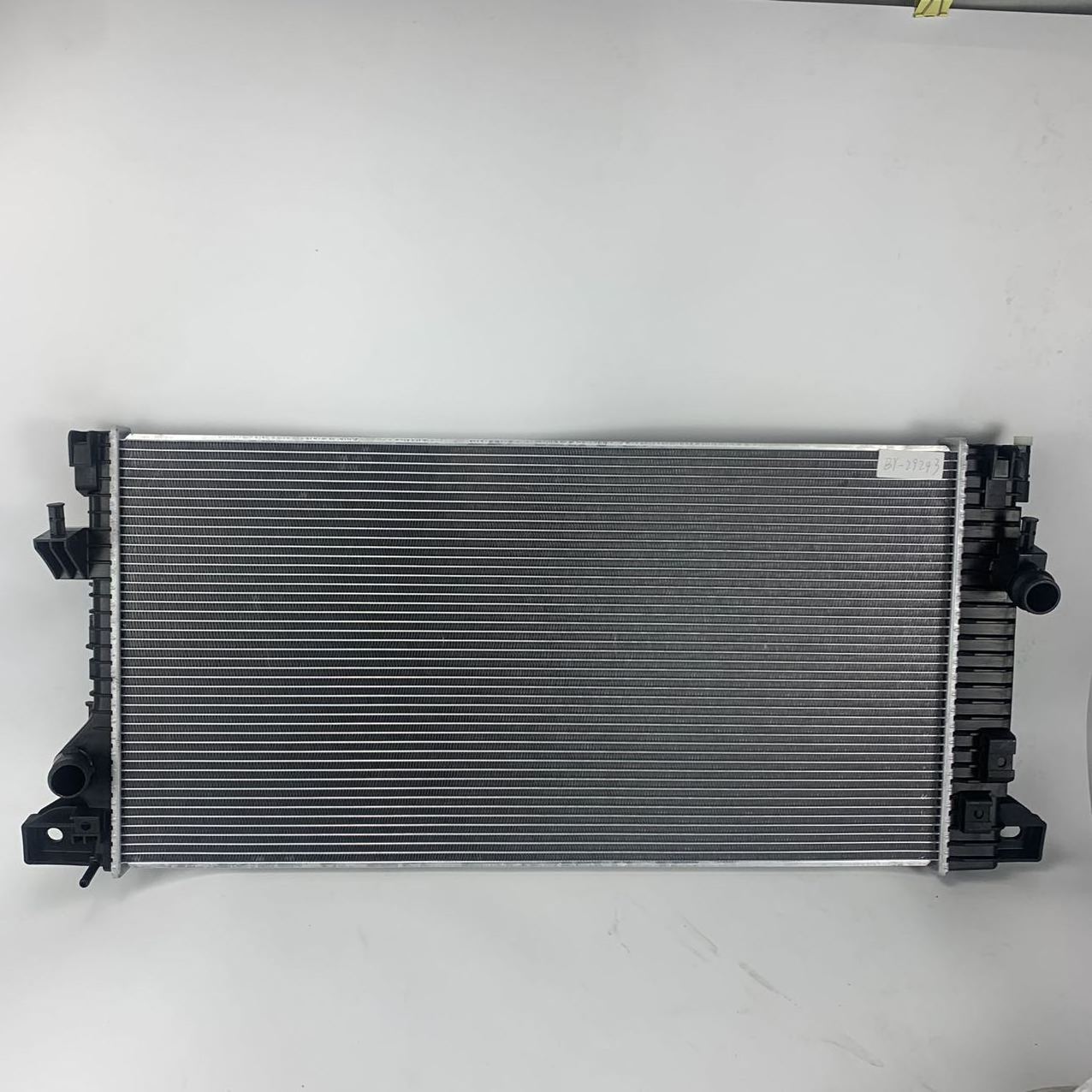 Auto radiator car radiator pa66 gf30 plastic aluminum for F150 2.7L V6/3.5L V8 ,OEM:BC3Z-8005-E/FL3Z-8005-A