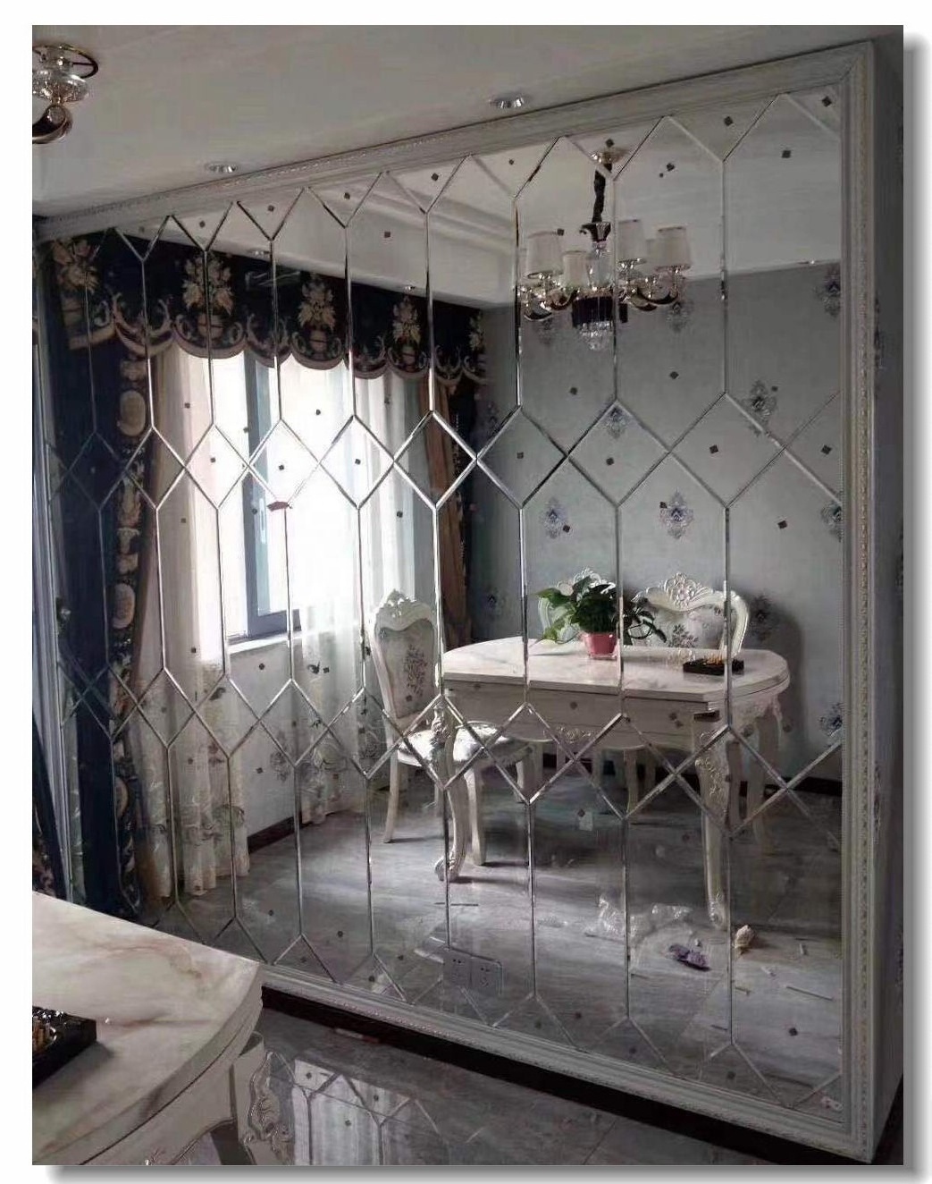 BETTER Customized Decorative Silver Mirror Spelled Glass Tiles Bevel Mirror Mural Decor Wholesale For Wall Mirror