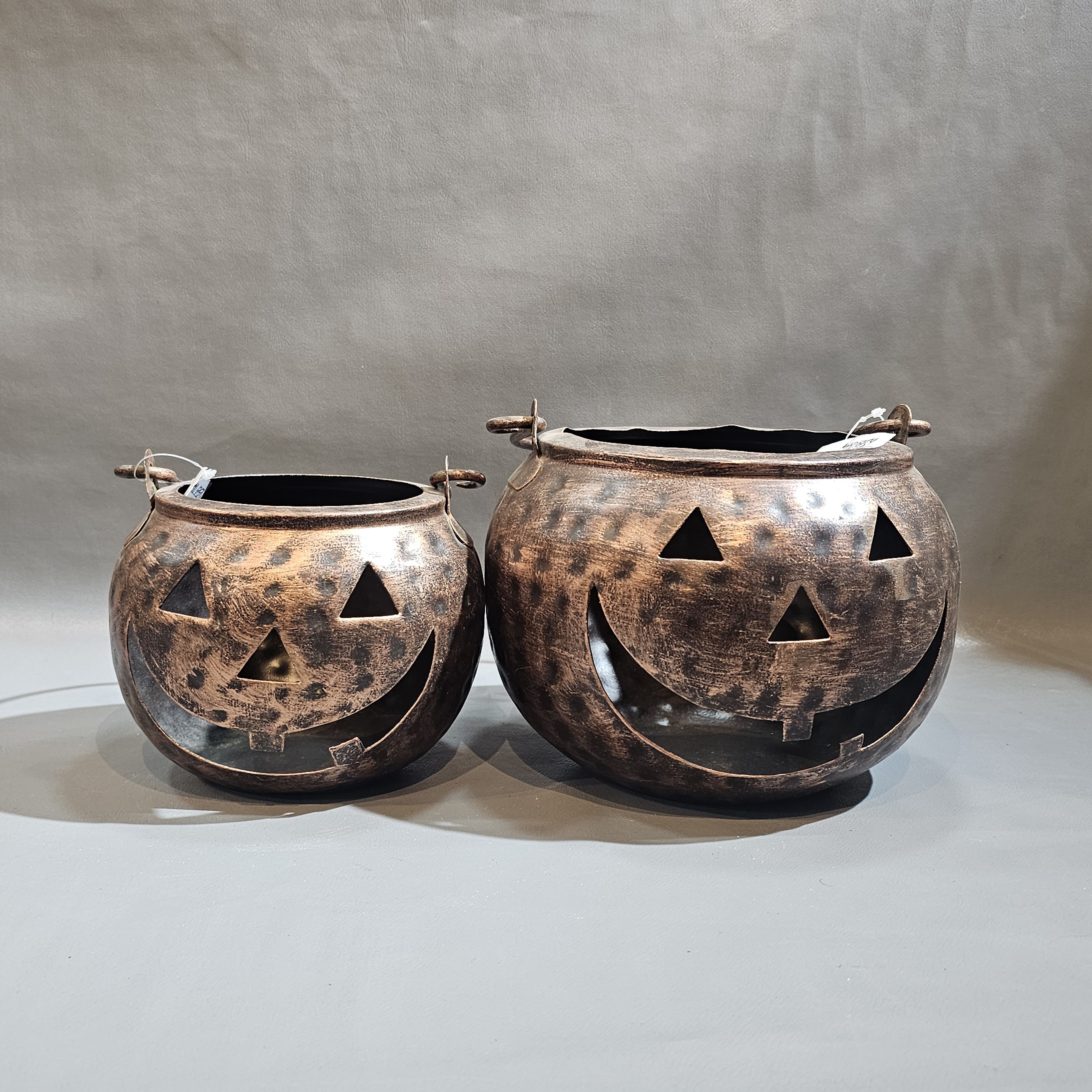 Wholesale price copper pumpkin set of 2  tealight Holder helloween Home Decor Luxury Tabletop Decorative Metal Candle