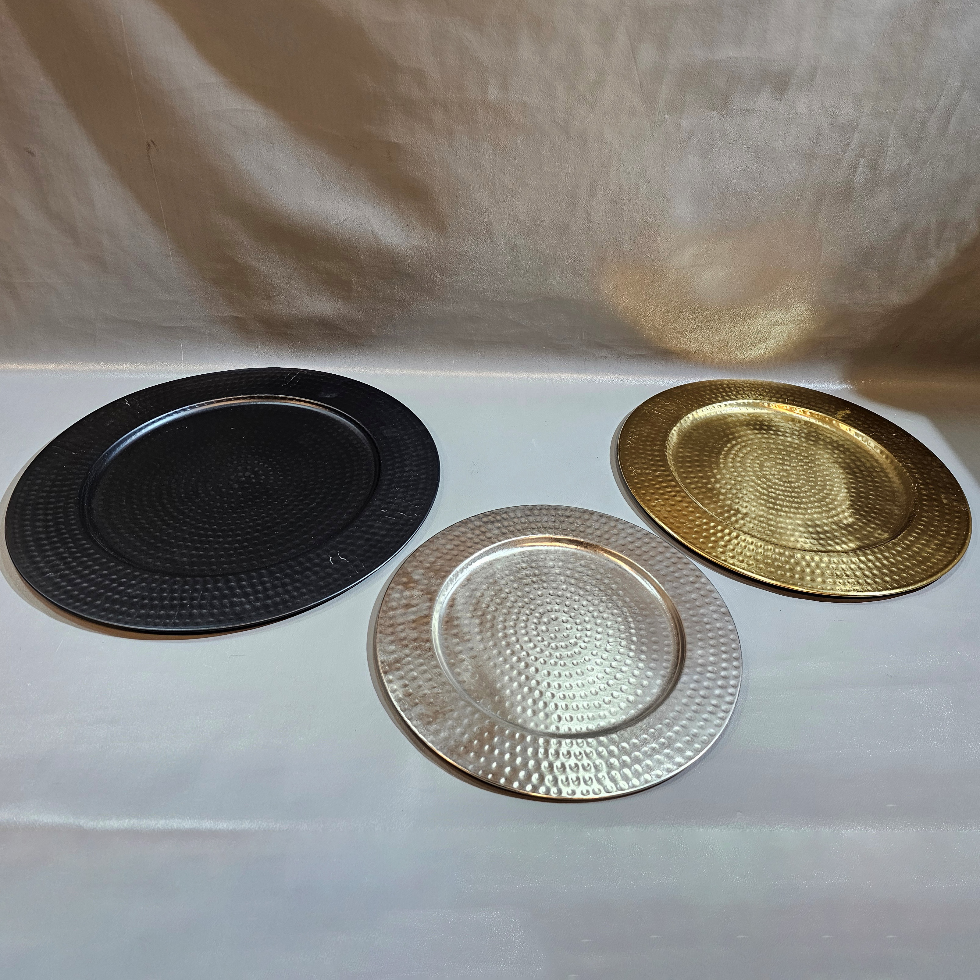 Modern design Gold silver black set of three plates Dinnerware Tableware Modern Luxury Iron Dinner Set by Indian m