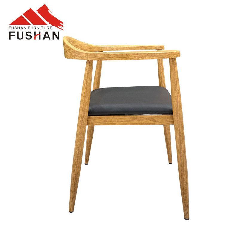 Nordic style hans wegner horn chair with pu seat elbow dining chair wooden like metal chair for restaurant funiture