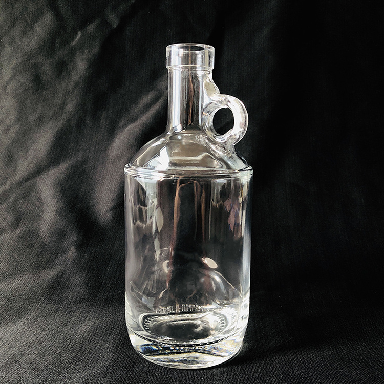 High Quality Moonshine Jugs Empty Spirit Glass Bottle for Liquor With Handle