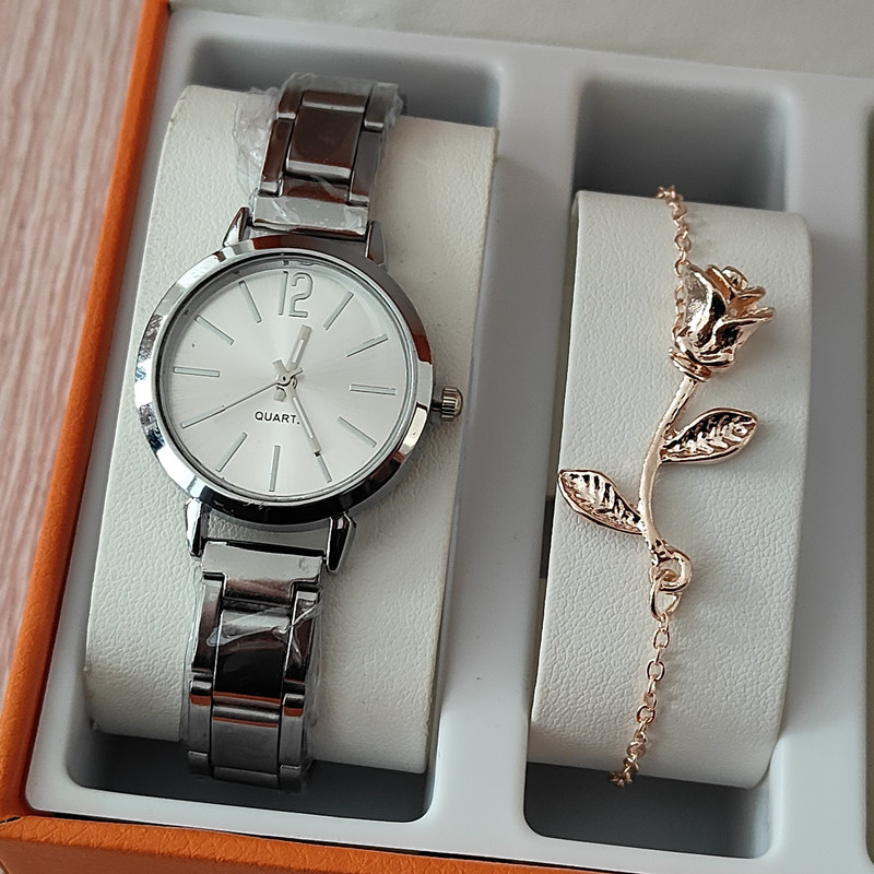 2024 Fashion Gold Quartz Lady Watch Gift Set Simple 2PCS Watch And Bracelet Set For Women