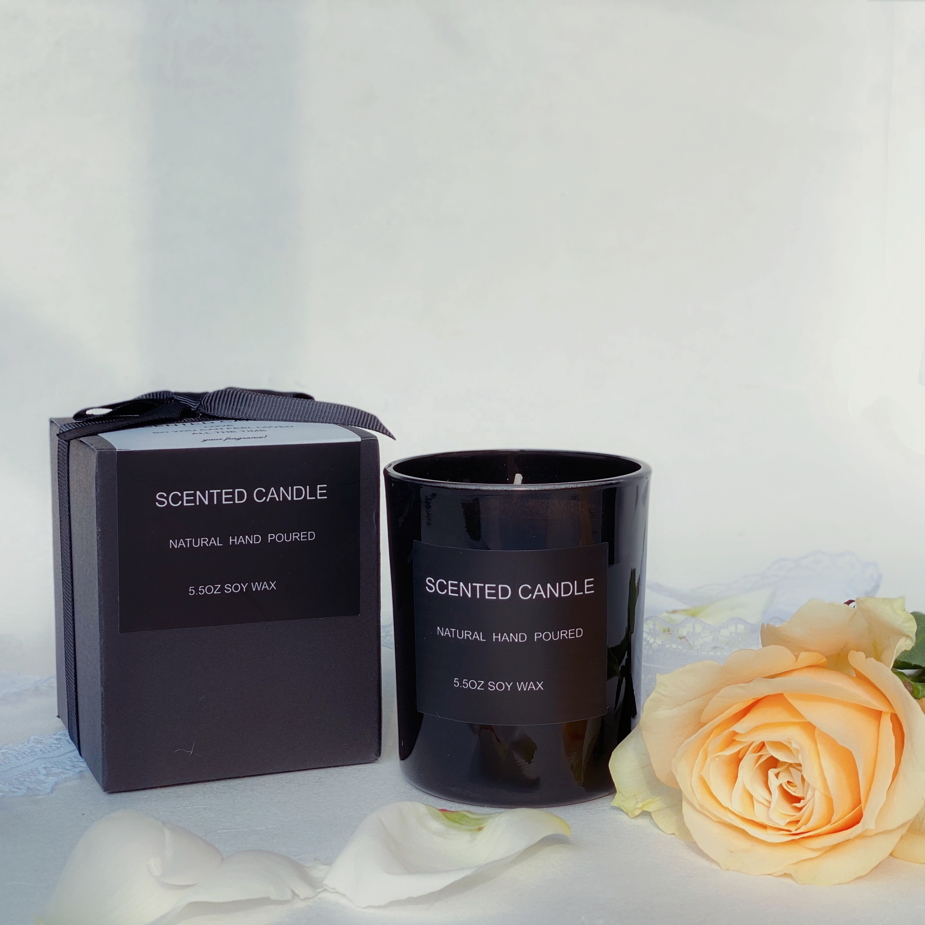 Bulk Wholesale Luxury Black Glass Scented Soy Wax Candle for Home Decor Scented soy wax candles with logo