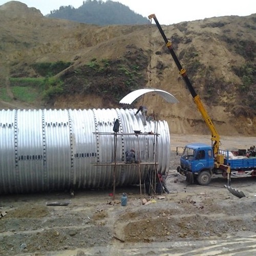 Galvanized corrugated steel culvert pipe used for underground draining off water