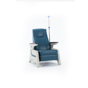 Luxury Hospital Comfortable Recliner Medical Transfusion Chair With IV Pole Adjustable Infusion Chairs