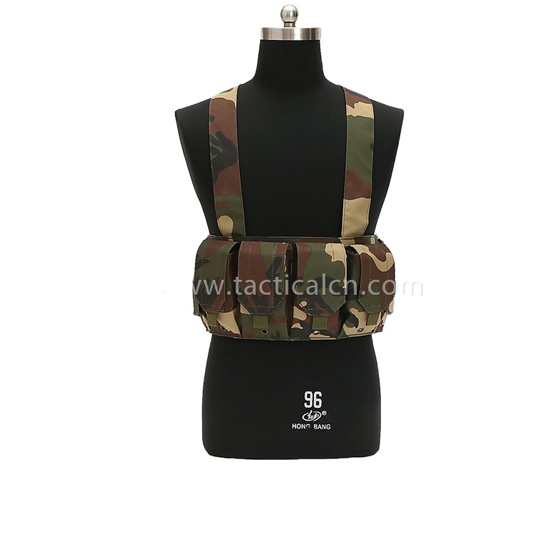 Outdoor adventure magazine pouch tactical chest rig vest