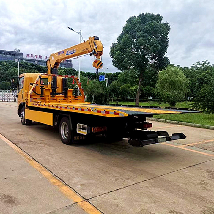 Dayun wrecker truck Chaochai 170HP Euro 3 Tow truck with crane Multi-purpose  wrecker tow truck