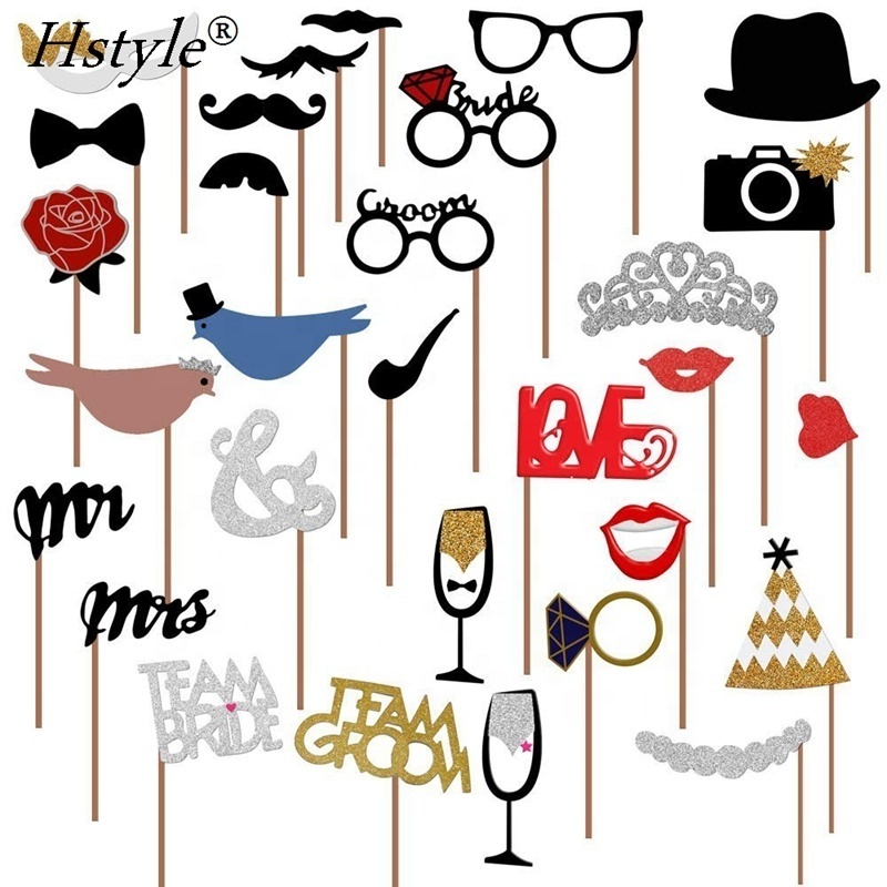 31PCS Wedding Party Photo Booth Props Kit Bridal Shower Party Favor Supplies Pose Sign Dress Up Fun Accessories  PFB200