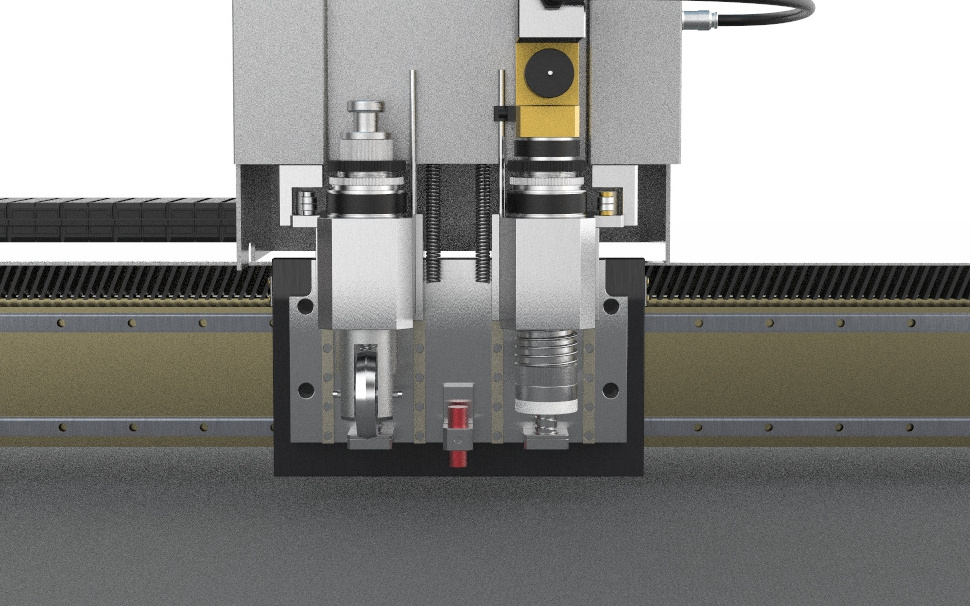 Flatbed cutter plotter with convey belt cutting system