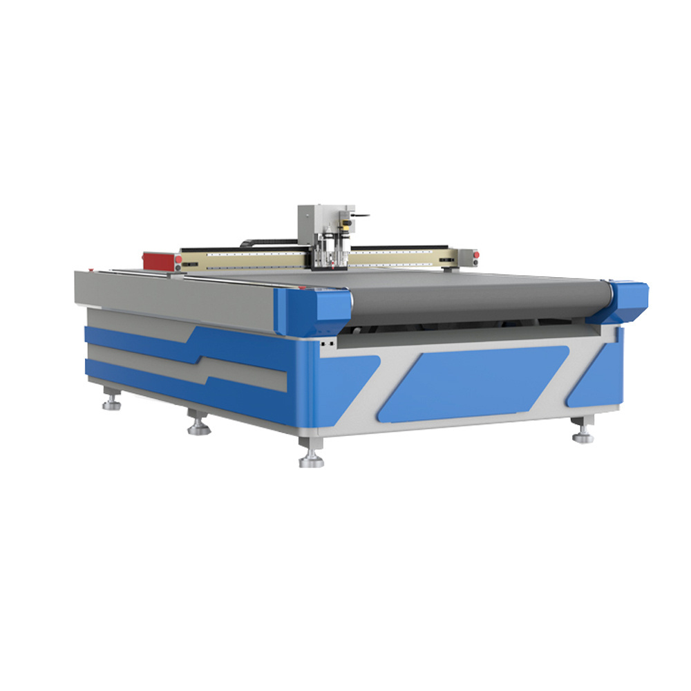 Flatbed cutter plotter with convey belt cutting system