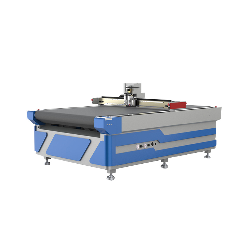 Flatbed cutter plotter with convey belt cutting system