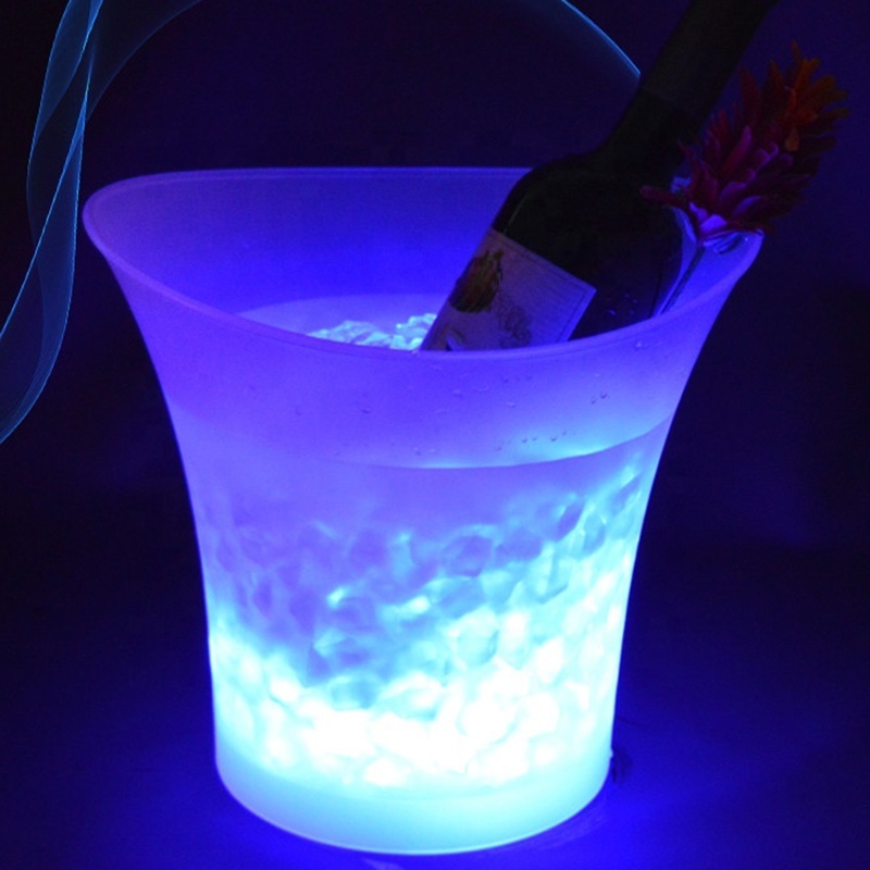 LED Ice Bucket 5L Colorful Plastic Large Champagne Wine Ice Bucket, Multi Colors Changing   for Party/Home/Bar/KTV Clubs