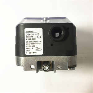 Gas pressure switch DG6U-3 84447250