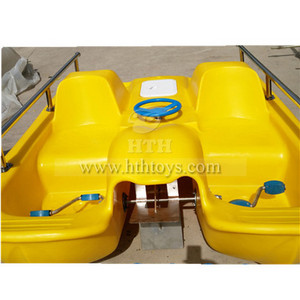 Factory Price 4 seats cheap plastic leisure boat with pedals