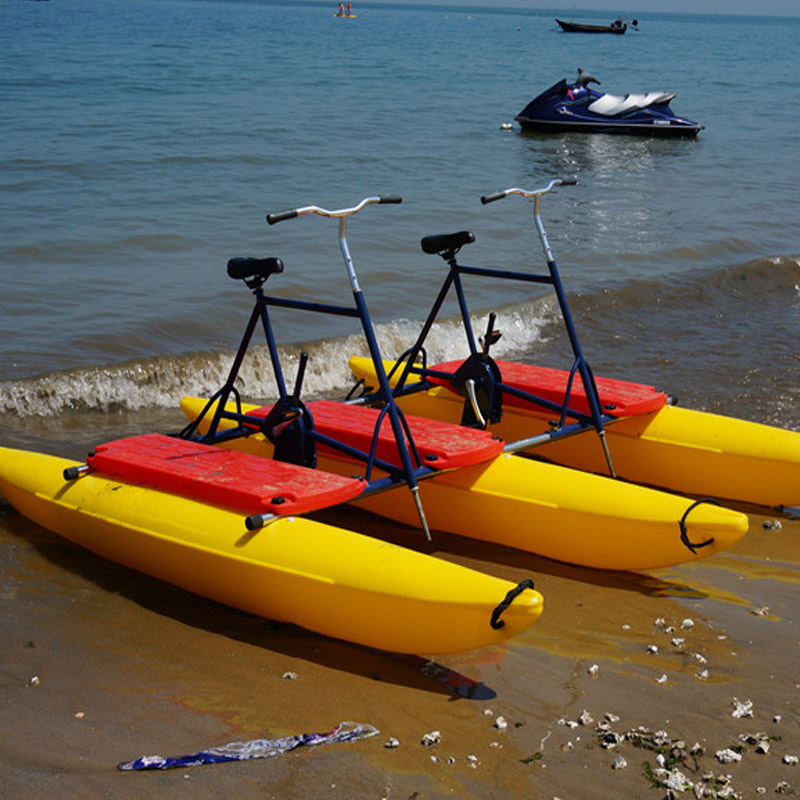 Hot Sale Amusement Equipment Propeller Water Bikes Pedal Boats Two Person Inflatable Beach Pedal Bicycle