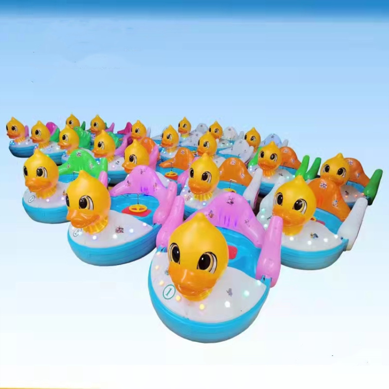 Best selling remote control HDPE yellow duck Electric Motorized bumper boat for sale