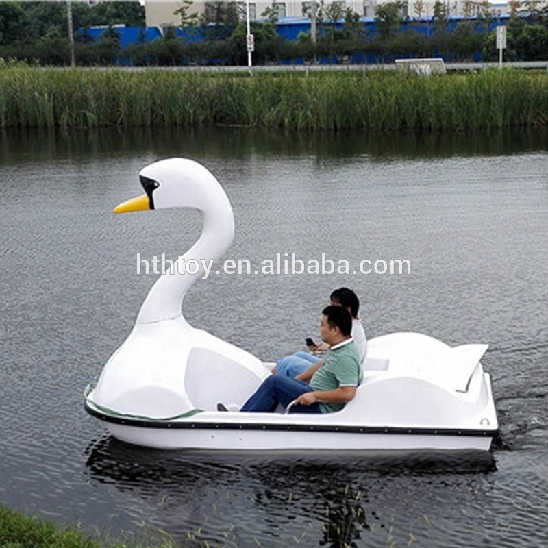 Hot selling swan pedal boat for water equipment two persons swan boat for sale