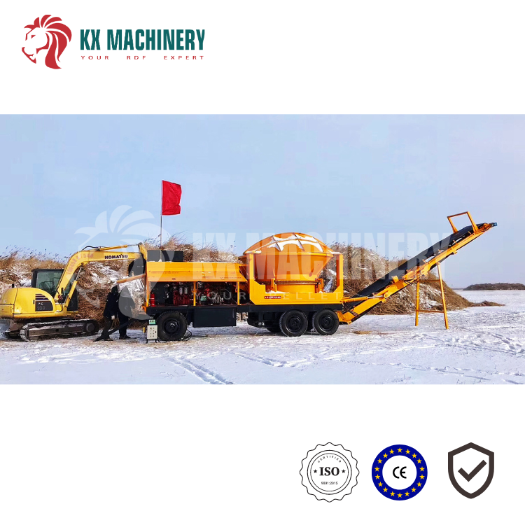 Heavy-Duty Mobile Tub Grinder for On-Site Wood Recycling and Mulching for Wood Waste Processing in Manufacturing Plants